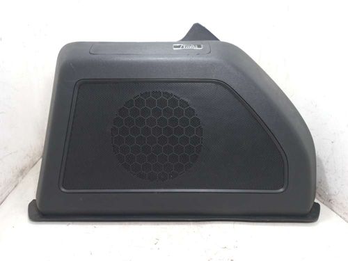 SUBWOOFER VOLKSWAGEN FUSCA 2.0 2013