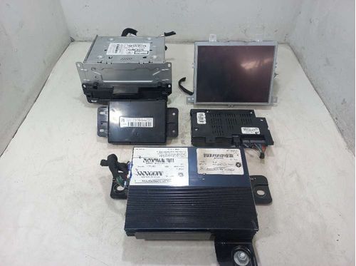 KIT MULTIMIDIA/ RADIO FIAT FREEMONT 2.4 2015