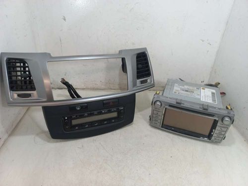 KIT MULTIMIDIA/ RADIO TOYOTA HILUX 2.7 2014