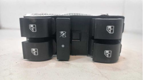 INTERRUPTOR VIDRO DIANT. ESQ FIAT STRADA 1.3 2023