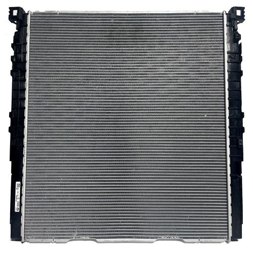 Radiador BMW 530i Sedan ano 2017 a 2019 - Completo